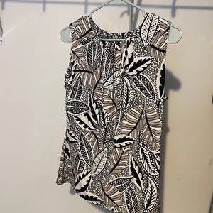 Calvin Klein women’s sleeveless top